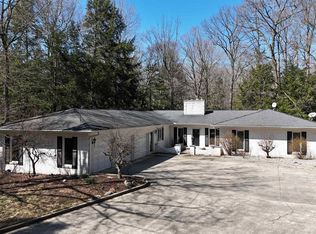 555 E Deerfield Rd, Mount Pleasant, MI 48858