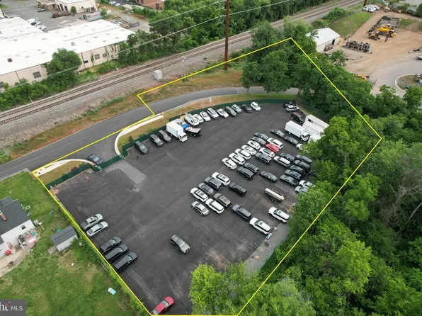8431-8451 Quarry St, Manassas, VA 20110