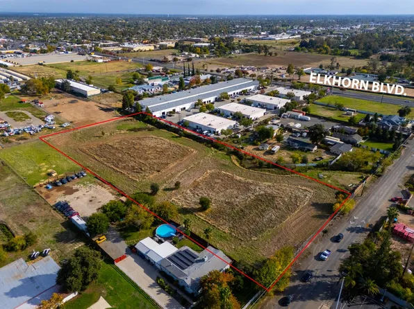 6908 W 32nd St, North Highlands, CA 95660