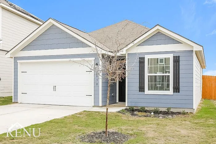 3 bed, 2.0 bath, 1525 sqft, $1,715 — Photo 2