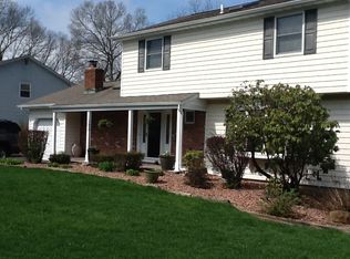 2 Short Lane, Rocky Point, NY 11778