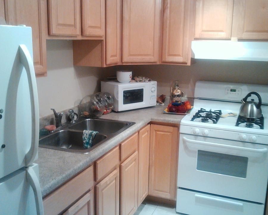 Kitchen 1