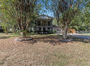 5132 Skyline Dr, Chandler, TX 75758