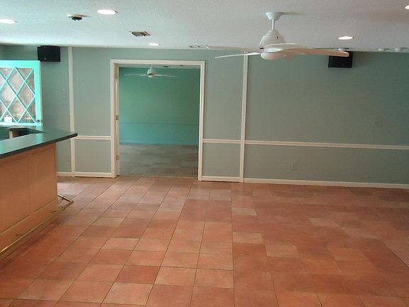 3rd image of 4189 Palmer Ave #B