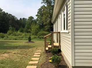 200 Christmas Rd, Louisa, VA 23093