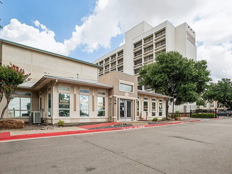 Leasing Office
