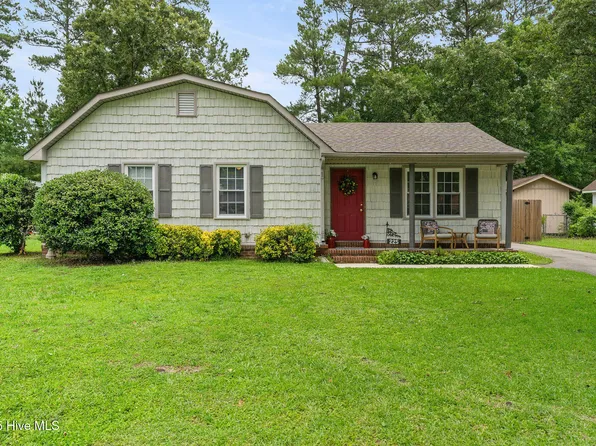 225 Candlewood Drive, Wilmington, NC 28411