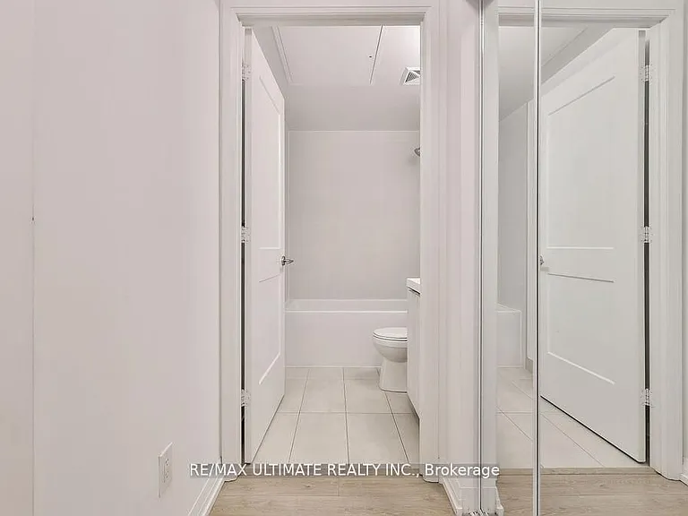 8 Widmer St #515 — Photo 5