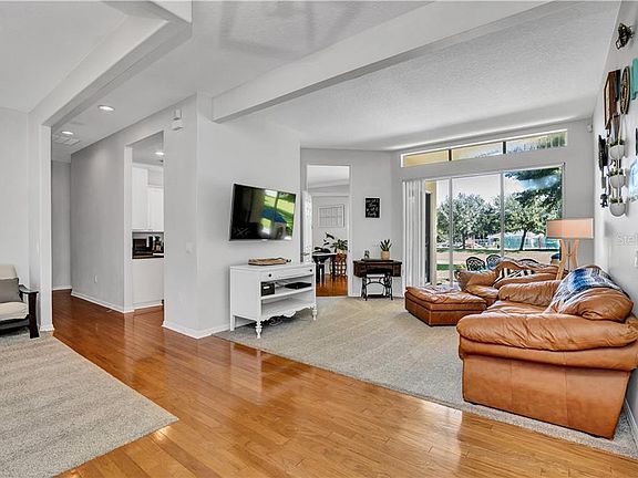 2nd image of 2806 Imperial Point Ter