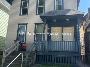 3007 W Saint Paul Ave, Milwaukee, WI