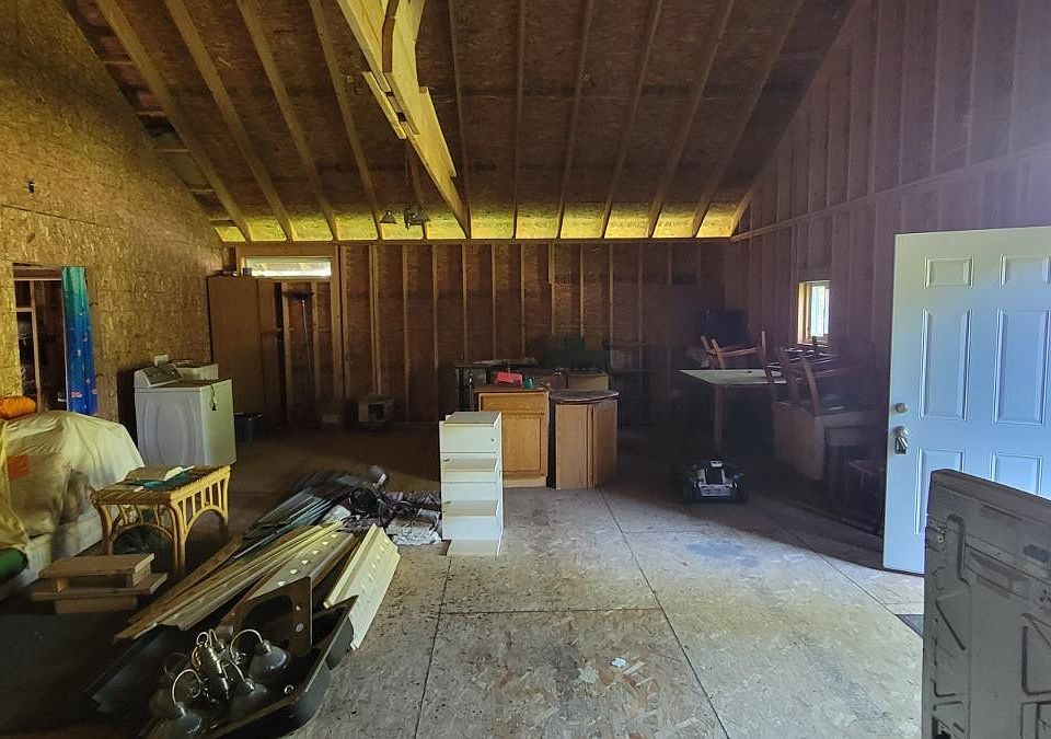2nd image of 116 Coolspring Cir