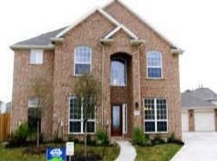 2104 Winebrook Ct, Pearland, TX 77584