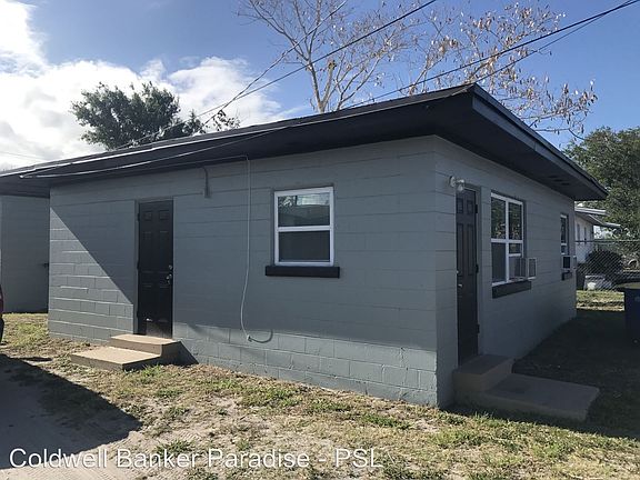 2nd image of 1109 N 16th Ct