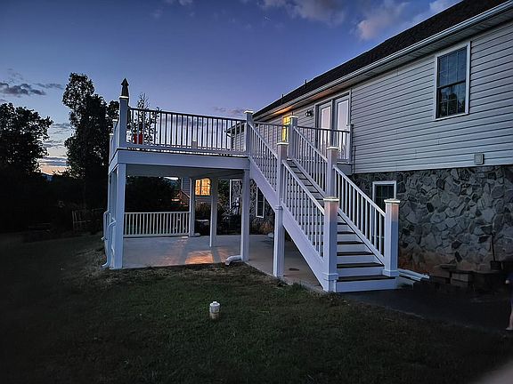 4th image of 156 Oakview Dr