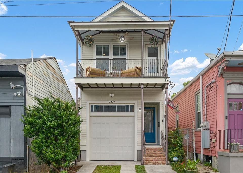 1st image of 2229 Iberville St