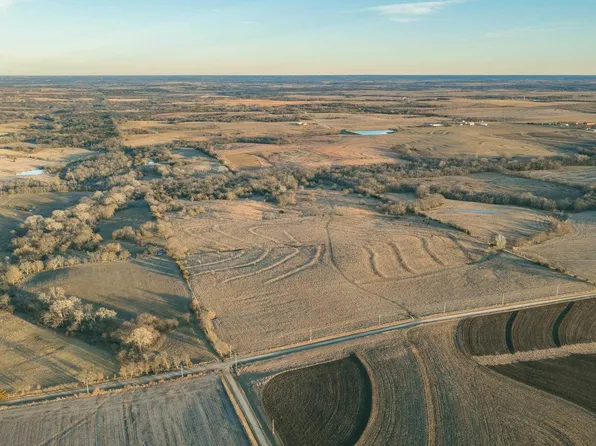0 U Rd, Mayetta, KS 66509