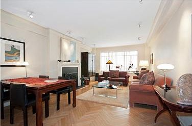 3rd image of 3 E 71st St APT 5D