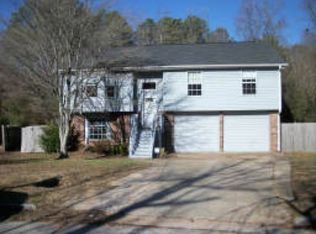 4902 Glenside Ct, Stone Mountain, GA 30088