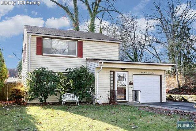 1st image of 126 Waldwick Ave