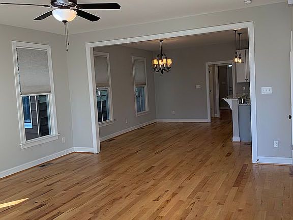 3rd image of 2118 M St