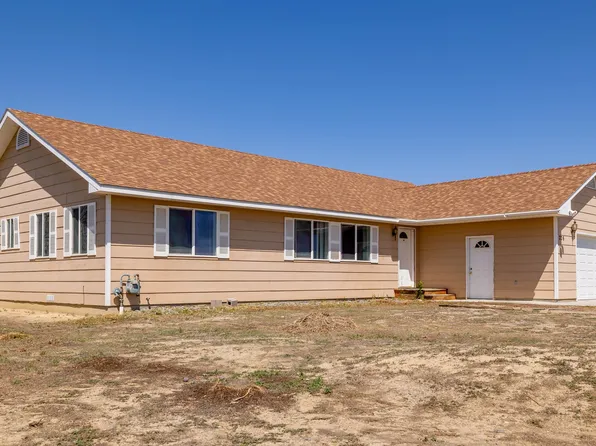 726 Henry Rd, Powell, WY 82435