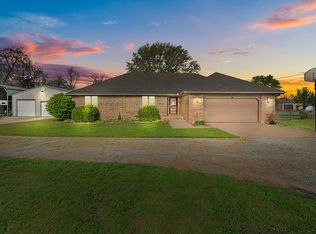 6063 N State Highway H, Springfield, MO 65803