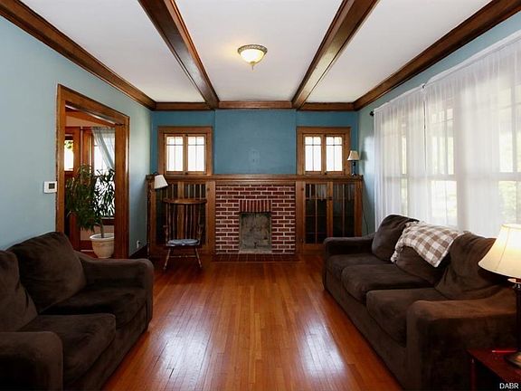 5th image of 575 N King St