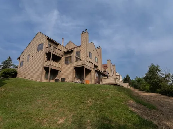 F12 Sunridge Dr, Champion, PA 15622