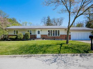 5 N Glenview Ave, Lombard, IL 60148