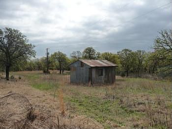 2nd image of 9000 Ecker Rd