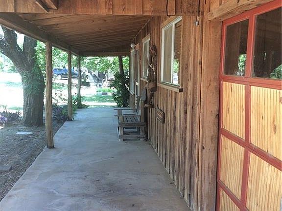 3rd image of 8020 County Road 568