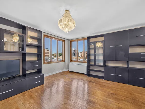 2120 Ocean Avenue image 1 of 6