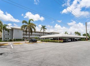 157 Atlantis Blvd APT 301, Atlantis, FL 33462