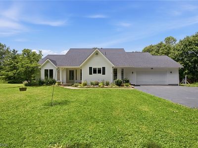 18330 Shaw Rd, Chagrin Falls, OH, 44023