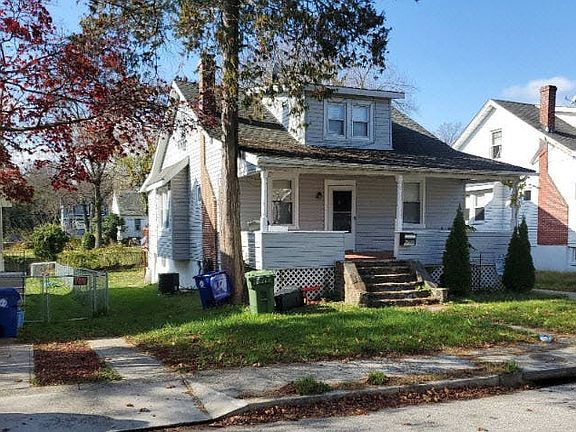 3rd image of 6504 Rosemont Ave