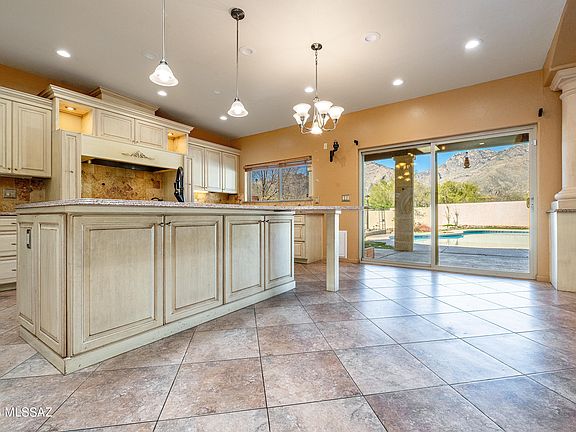 4th image of 6610 E Circulo Invierno