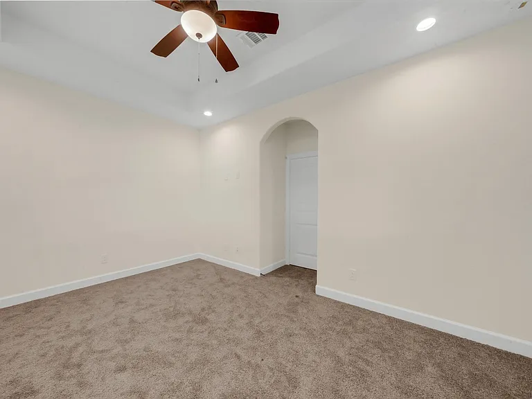 16936 W Ivanhoe — Photo 12