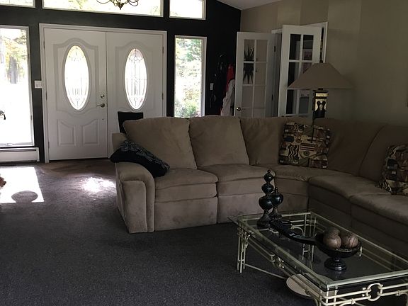 5th image of 3010 Wildwood Dr