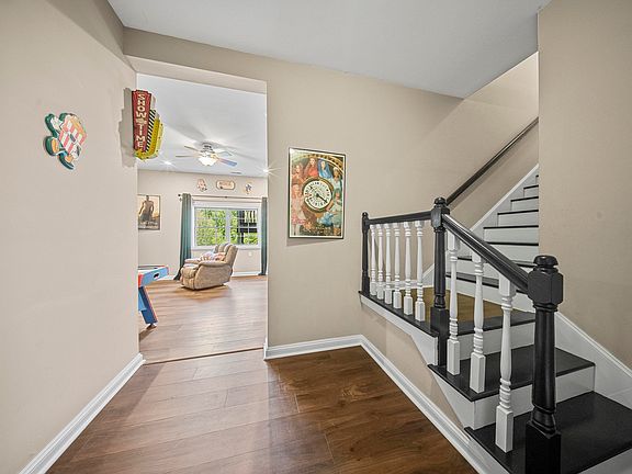 4th image of 601 Leaf Ct