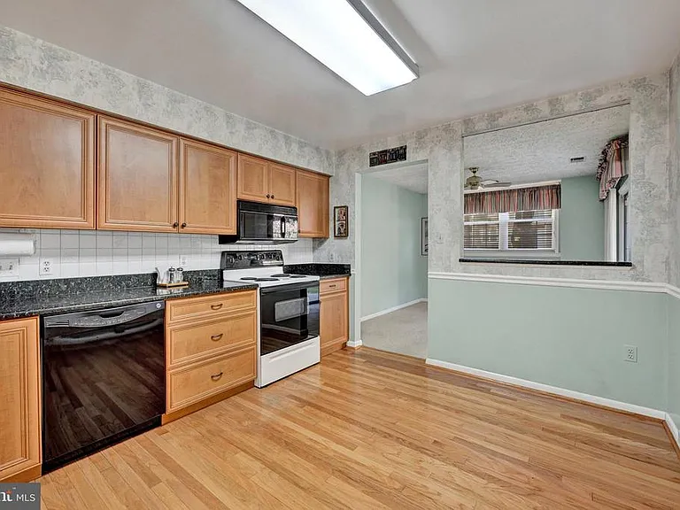 2217 Woodbox Ln #A-2217A — Photo 11