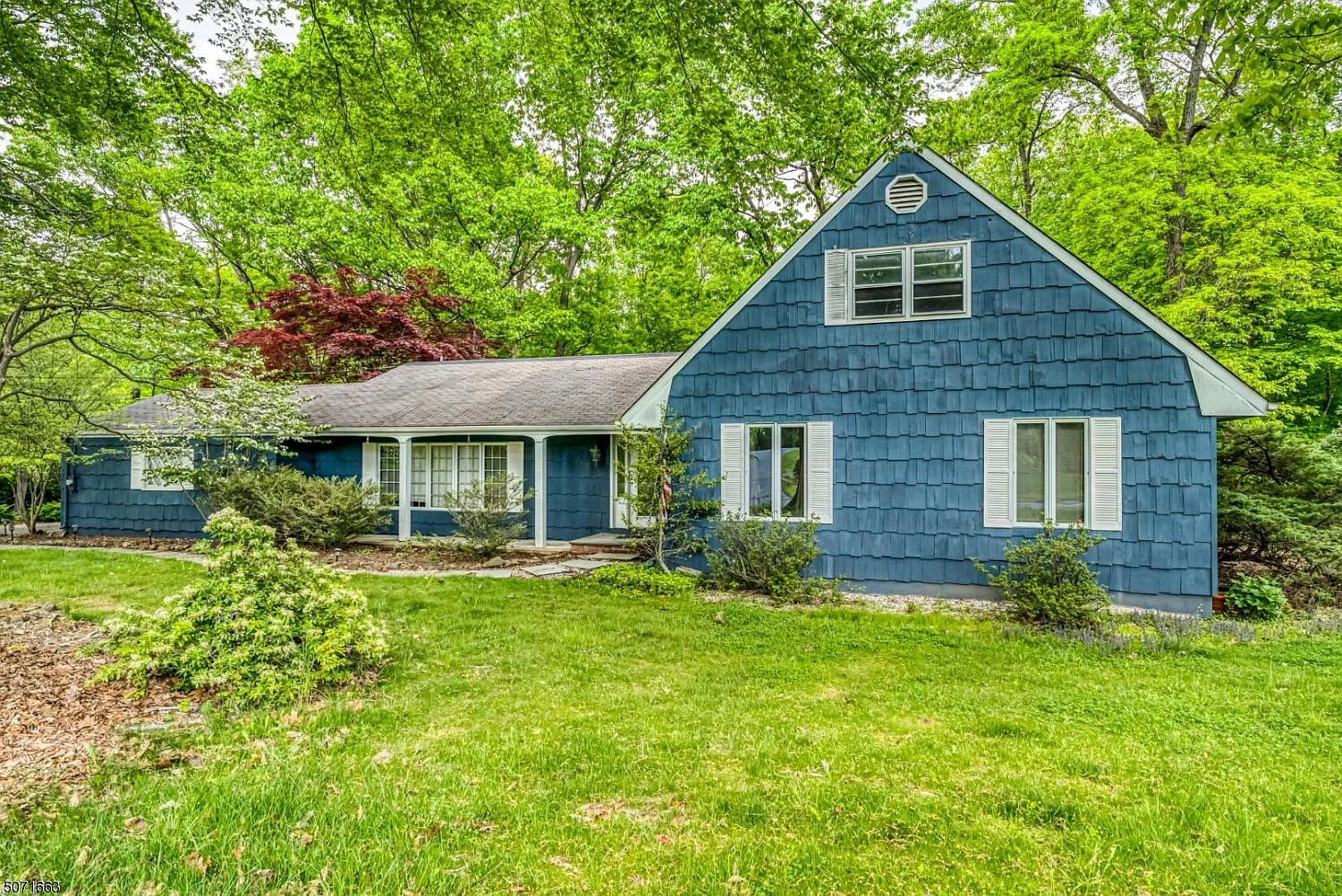 1122 Concord Dr photo 1