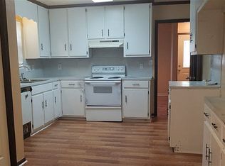 2694 Whispering Pine Dr, Montgomery, AL 36116
