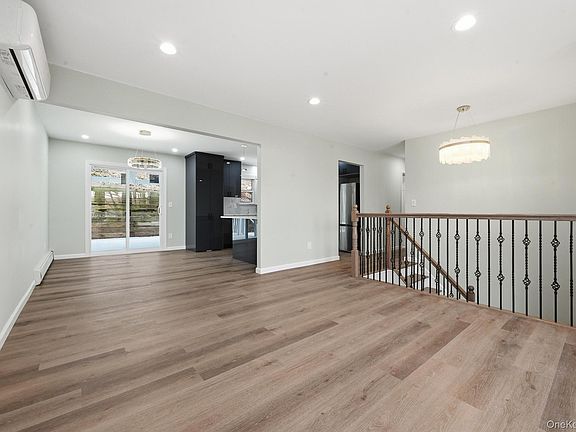 2nd image of 9 Harmony Lane