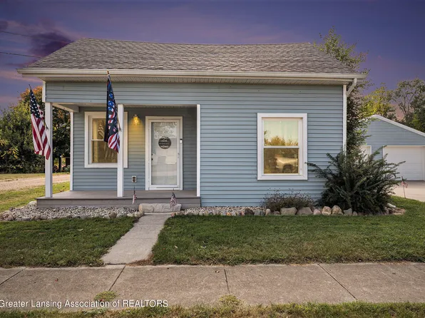 341 W Main St, Pewamo, MI 48873