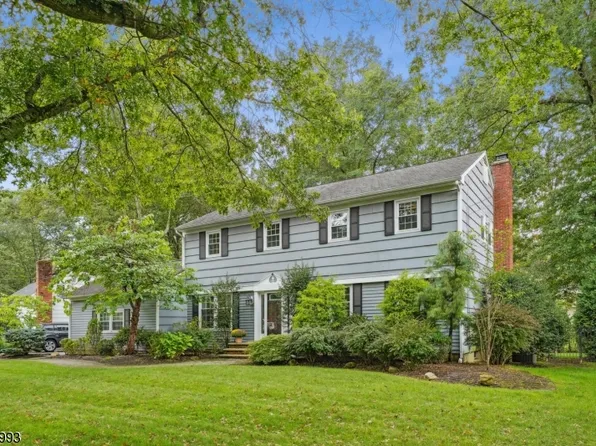 57 Sherbrooke Dr, Florham Park Boro, NJ 07932
