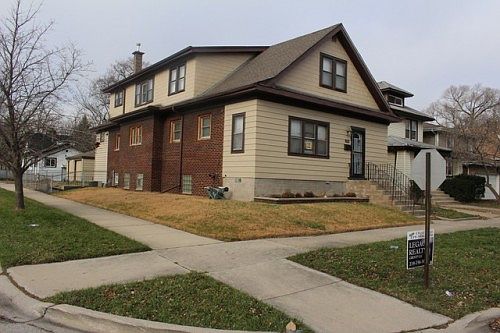 1st image of 634 Forsythe Ave