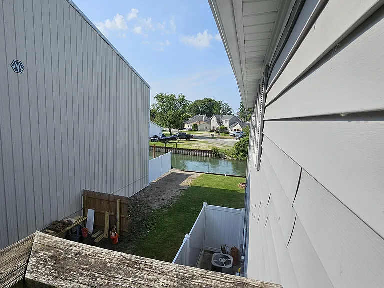 8737 Dixie Hwy #1 — Photo 16