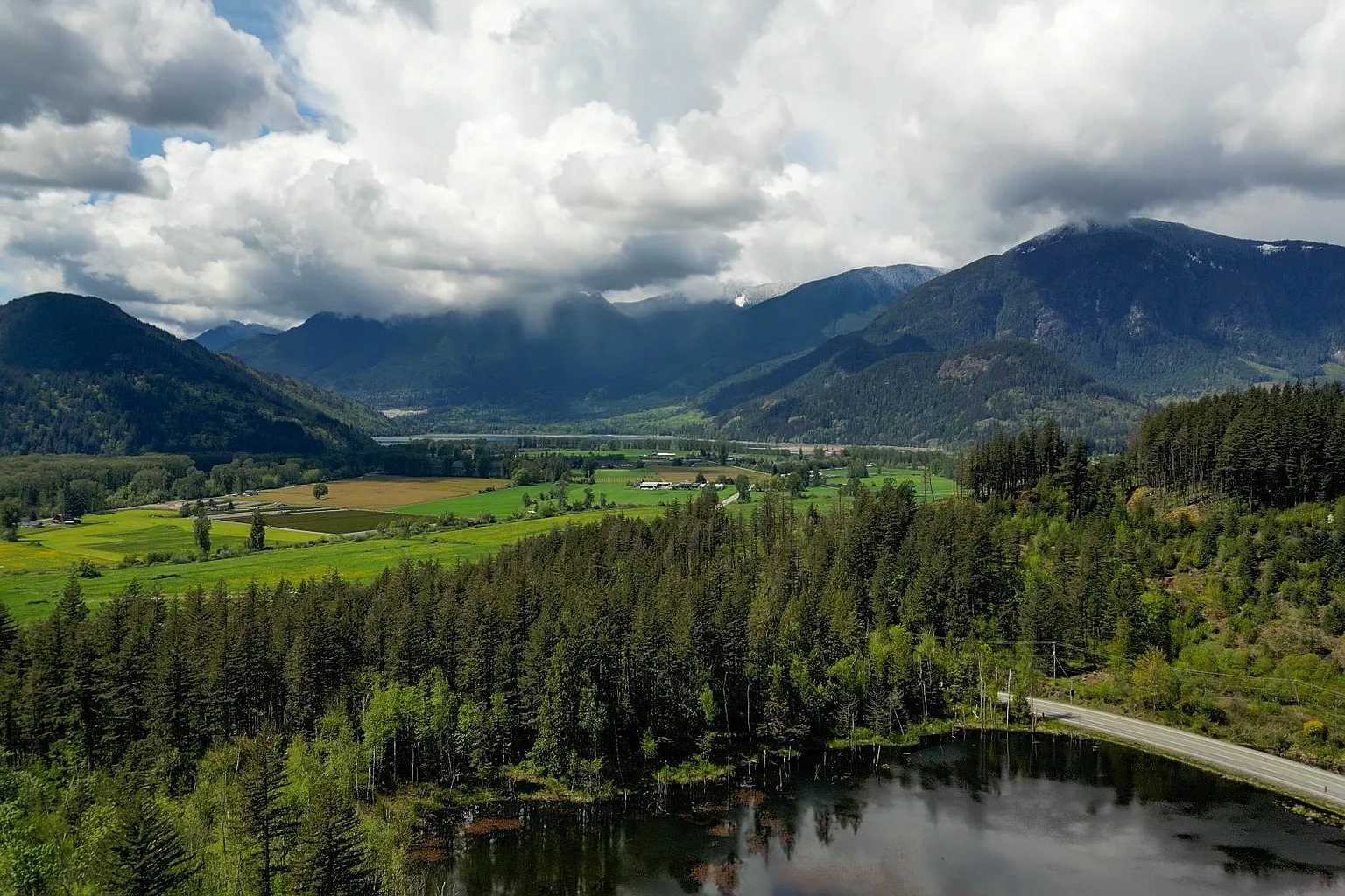 1724 Lougheed Hwy photo 1