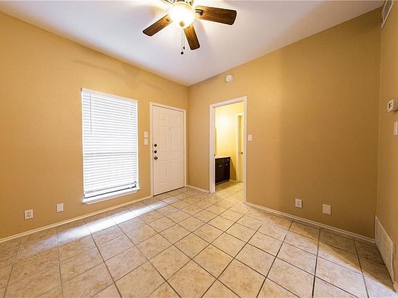 2nd image of 3206 King St APT 208