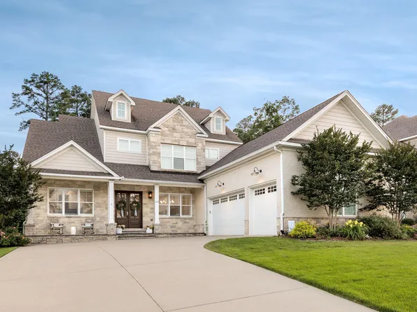 319 Ensbury Dr, Little Rock, AR 72223